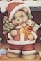 Preview: Bear Claus & Mrs Bear Claus – Weihnachtsteddies im 2er-Set – 22,5 und 20 cm hoch – Schrühware