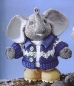 Preview: Elefant mit Strickjacke – 28,5 cm hoch – Schrühware
