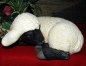 Preview: Lamm – Schaf – schlafend – 25 cm lang - Schrühware