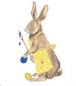 Preview: Keramik-Tasse - Becher mit Wunschname – Motiv: 2 x Osterhase – gelbe Schürze
