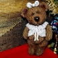 Preview: Teddy mit Spitzenbolero – 28 cm hoch – Schrühware