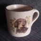 Preview: Keramik-Tasse  - Becher mit Wunschtext – Motiv: 1 x Rauhaardackel – Hund