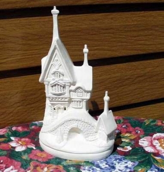 Haus mit Brücke – 25 cm hoch – Schrühware