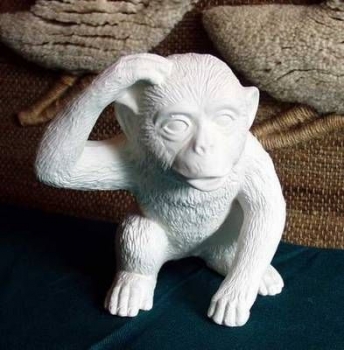 Affe - kratzt sich am Kopf - 18 cm hoch - Schrühware