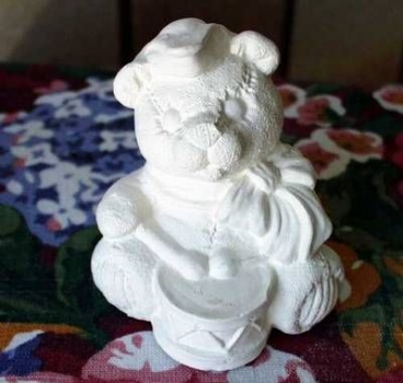 Weihnachtsbär – mit Trommel – Tag 10 -  (ohne Basis) – ca. 10 cm hoch – Schrühware