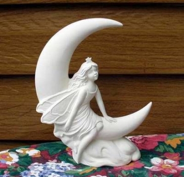 Elfe auf Mond – 20 cm hoch – Schrühware