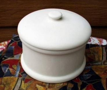 Glatter Behälter – Vorratsdose - 17,5 cm Ø – 15 cm hoch – Schrühware