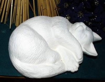 Schlafende Katze – Schrühware