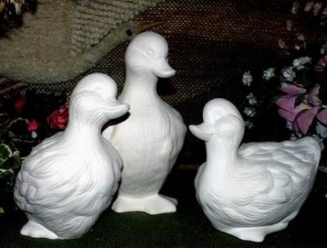 DONAS-Enten im 3er-Set – bis 24 cm hoch – Schrühware