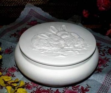 Dose mit Hasenmotiv – Schrühware