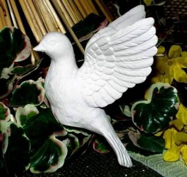 Taube mit geöffneten Flügeln – 10 cm lang - Schrühware