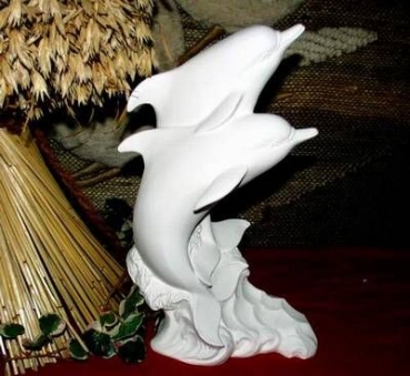 Delphinpaar auf Welle – 30 cm hoch - Schrühware