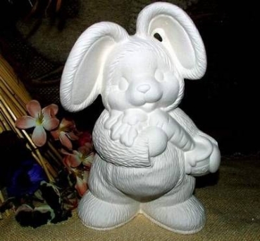 Teddyhase - Junge mit Möhre - 23 cm hoch - Schrühware