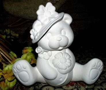 Teddy mit Blumen – 20 cm hoch – Schrühware