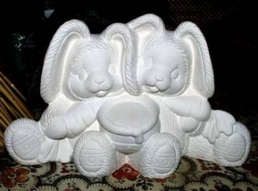 Teddyhasen mit Honigtopf – groß – 25 x 15,5 cm - Schrühware