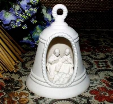 Glocke mit Heiliger Familie – 12 cm hoch - Schrühware