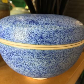 Indigo – seidenglänzend – 800 ml – Steinzeug-Glasur von BOTZ - Brennbereich 1.220 bis 1.280 °C