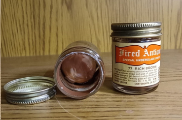 FA-77 – Rich Brown  – Fired Antique von MAYCO – 30 ml – Kegel 06 = 1.015 °C – DISC