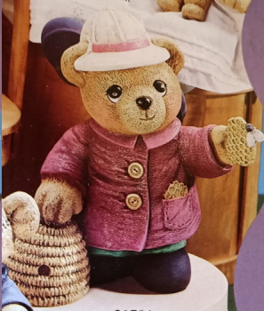 Teddy mit Bienenkorb – 15 cm hoch – Schrühware
