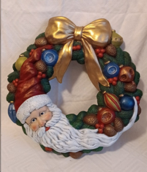 Preview: Weihnachtsmann- / Santakranz aus Keramik – 35,5 cm Ø – aufwändig und detailreich bemalt - Handarbeit – Unikat Preview: Weihnachtsmann- / Santakranz aus Keramik – 35,5 cm Ø – aufwändig und detailreich bemalt - Handarbeit – Unikat