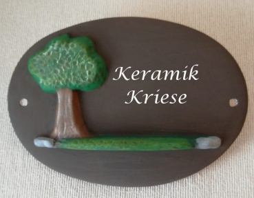 Keramik-Türschild – Baum – 15,7 x 11 cm – Schriftfeld blackbrown – Handarbeit