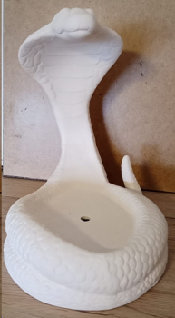 Große Kobra – 30 cm hoch – 26 cm breit – für elektrische Beleuchtung – Schrühware