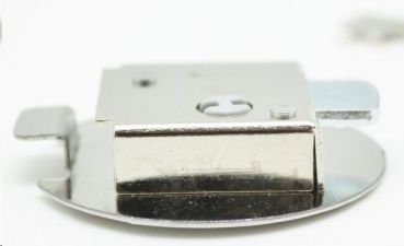 Preview: Spardosenschloss - Metall – 62,5 mm Ø – für Lochdurchmesser 57-59 mm -  Keramikdicke max. 5 mm – hohe Ausführung – Beschreibung beachten! Preview: Spardosenschloss - Metall – 62,5 mm Ø – für Lochdurchmesser 57-59 mm -  Keramikdicke max. 5 mm – hohe Ausführung – Beschreibung beachten!
