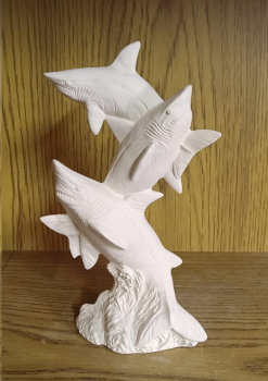 Haifisch-Stapel – 22 cm hoch – Schrühware – Sonderangebot