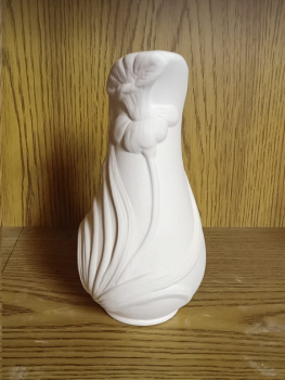 Designervase mit Blumen-Motiv – 19,5 cm – Schrühware – Restbestand – Sonderangebot