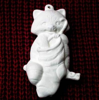 ALBERTAS–Gießform – neu – Waschbär im Strumpf – Hänger – 9,2 cm – Design auf Vorder-​ und Rückseite