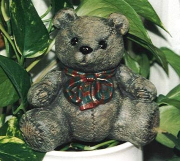 Teddybär mit Schleife – 13 cm hoch – Schrühware