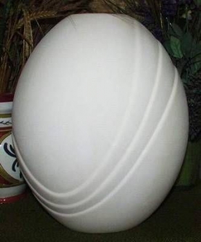 Vase mit Rillen - 35 hoch, 25 cm breit - Innenglasur - Schrühware