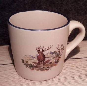 Keramik-Tasse  - Becher mit Wunschtext – Motiv: 2 x Hirsch