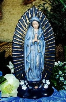 Mexikanische Madonna - Jungfrau von Guadeloupe – 22,5 cm hoch – Schrühware