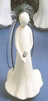 Skulptur – Frau – elegant – 18 cm hoch – Schrühware