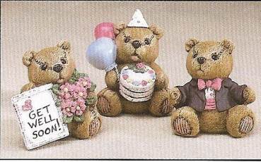 Festtags-Teddys im 3er-Set – je 8 cm hoch – Schrühware