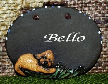 Töpfer-Türschild – Hund – 8,5 x 7 cm – dunkelbraun – Handarbeit