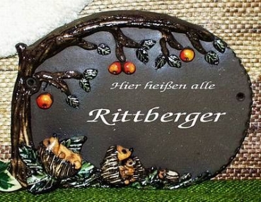 Töpfer-Türschild – Igel-Familie – 2 Kinder – 21 x 16 cm – Reliefbild – aufwändige Handarbeit