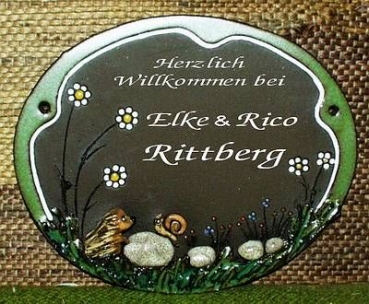 Töpfer-Türschild – Wiese mit Igel und Schnecke – 20,0 x 16,5 cm – Reliefbild – sehr aufwändige Handarbeit