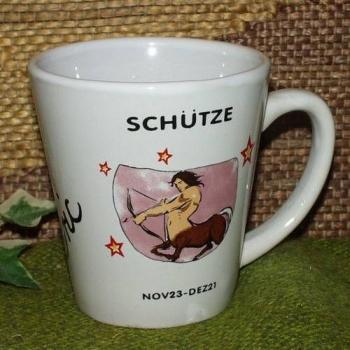 Namenstasse mit Sternzeichenmotiv Schütze