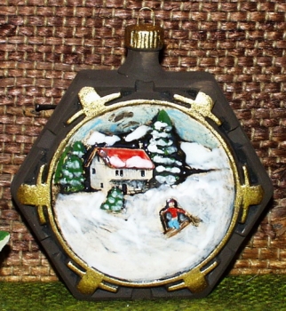 Baumschmuck – Ornamente im 2er-Set – unterschiedliche Winterszenen – je 10 cm - Schrühware