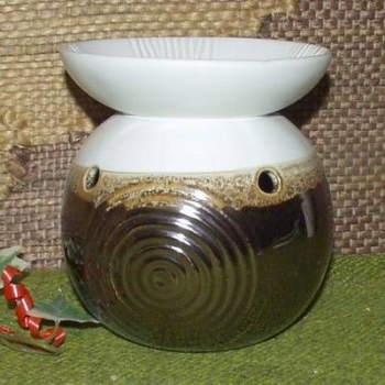 Keramik - Duftlampe in Naturtönen mit Metallic-Glasur – 10,5 cm oberer Durchmesser – 11 cm hoch