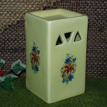 Keramik-Duftlampe – gelb - mit Lilien-Motiven – inkl. Duftöl – Handarbeit – Unikat