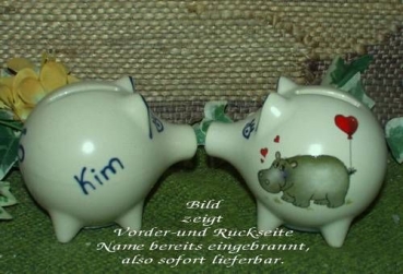 Sparschwein mit Stopfen – 10 x 8,5 x 8,5 cm - Nilpferdmotiv – fester Name: Kim