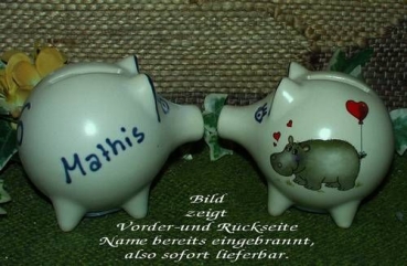 Sparschwein mit Stopfen – 10 x 8,5 x 8,5 cm - Nilpferdmotiv – fester Name: Mathis