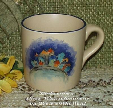 Keramik-Tasse  - Becher mit Wunschname – Motiv: 1 x Skyline - 85 mm