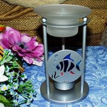 Metall-Duftlampe mit Glasbehälter - Motiv Fisch - statt 7,50 EUR
