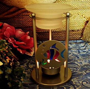 Metall-Duftlampe mit Glasbehälter - Motiv Fisch - statt 7,50 EUR