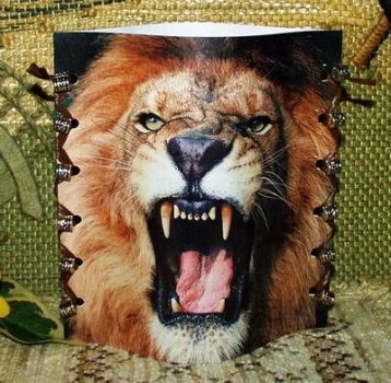 Lantern made of laminated motif for tealight – Löwe