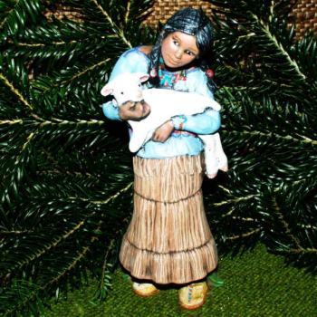 Indianerin mit Lamm aus Keramik – 19,4 cm hoch – Handarbeit – Unikat